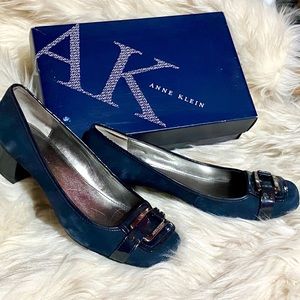 Anne Klein block heel shoes